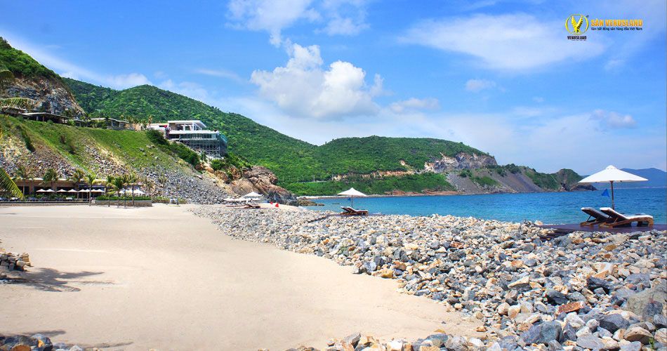 Vẻ đẹp của bãi dài Cam Ranh